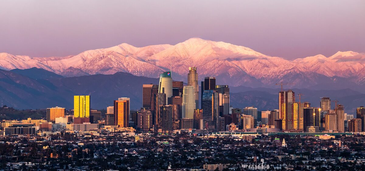 Los_Angeles_with_Mount_Baldy.jpg